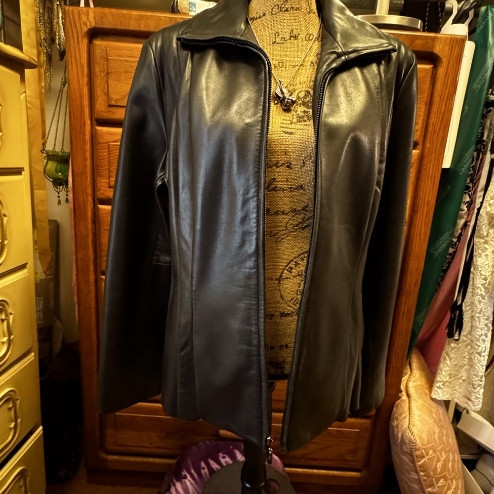Black leather jacket XL Jones New York.